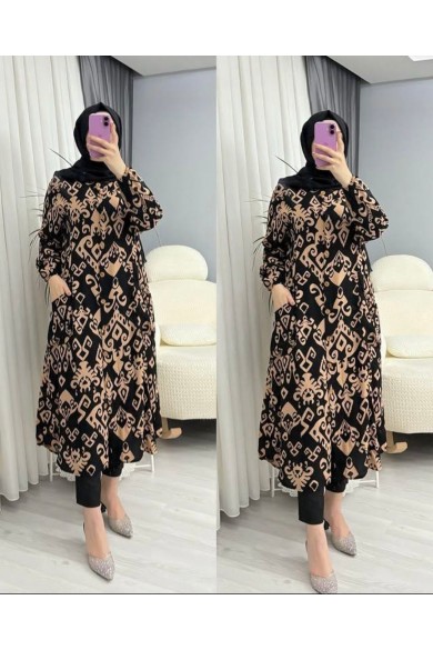 Boydan Düğmeli̇ Tuni̇k