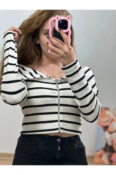 Fermuarlı Kayık Yaka Bluz Ekru